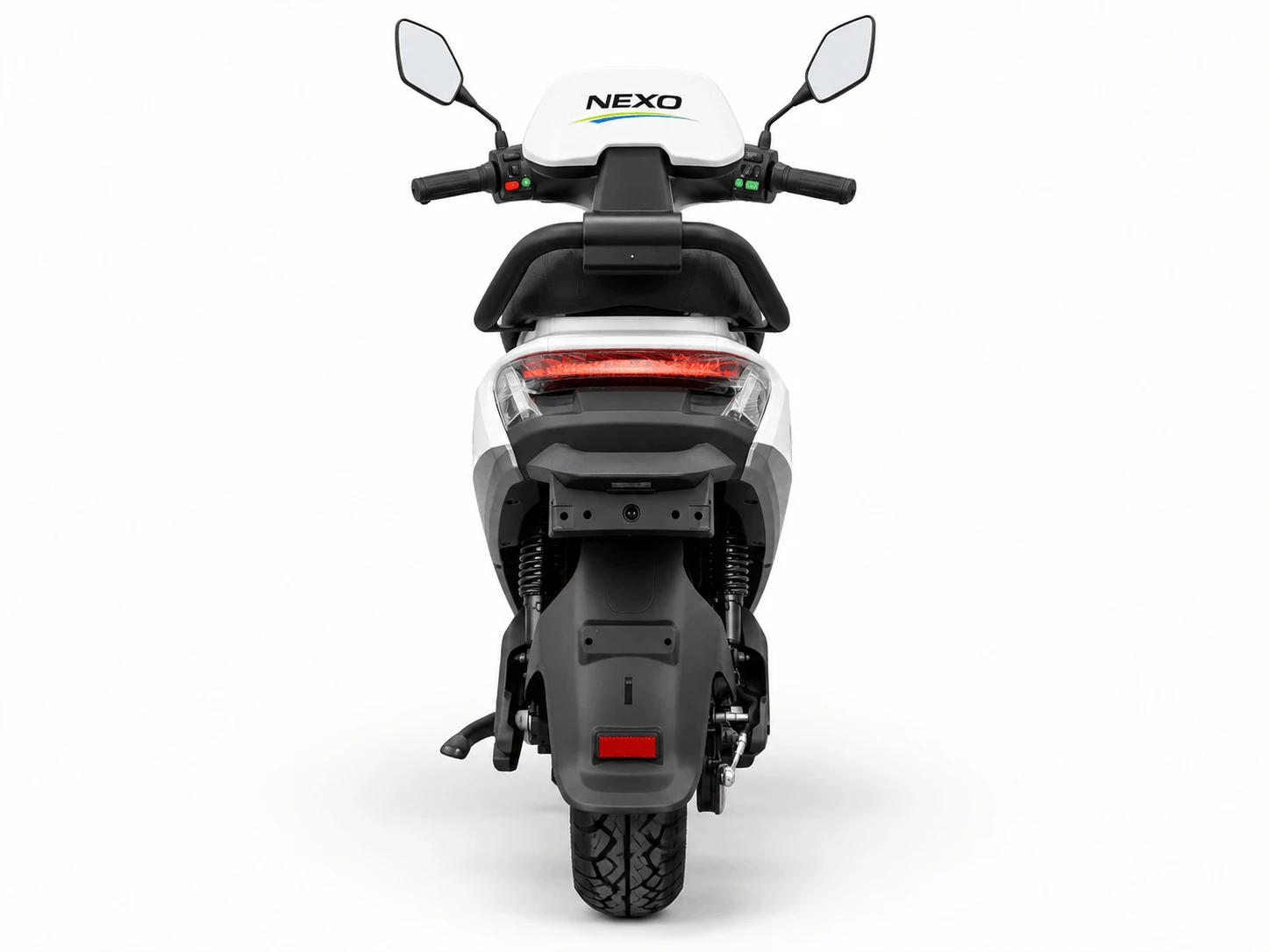 Nexo Nine mirror and handlebar